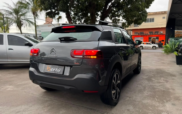 imagem-https://www.socarrao.com.br/sc-vehicle-images-prod/3469731/1787836429580-29db59df-0373-4f2c-841c-4be6fbf5a154.jpg