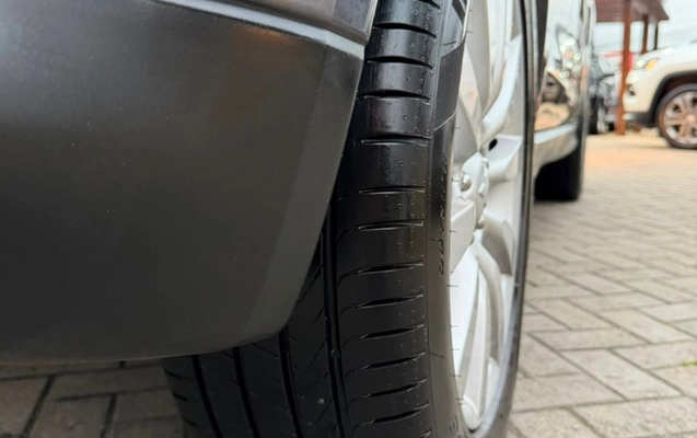 imagem-https://www.socarrao.com.br/sc-vehicle-images-prod/3469735/1787836454012-82341201-56d3-4416-89a0-c0551daa66a6.jpg