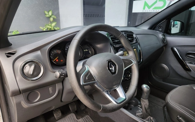 imagem-https://www.socarrao.com.br/sc-vehicle-images-prod/3469744/1787836623768-V2hhdHNBcHAgSW1hZ2UgMjAyNi0wOC0xMSBhdCAxMC4wOS4wMyAoNCkuanBlZw.jpeg