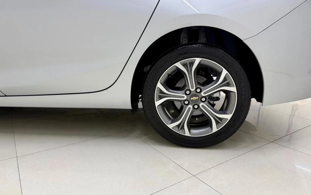 imagem-https://www.socarrao.com.br/sc-vehicle-images-prod/3469779/1787838206461-8421690_11_B_75c2ac1918.jpeg