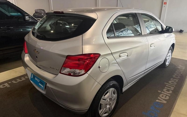 imagem-https://www.socarrao.com.br/sc-vehicle-images-prod/3469811/1789081955632-8421377_2_B_f619610d00.jpeg