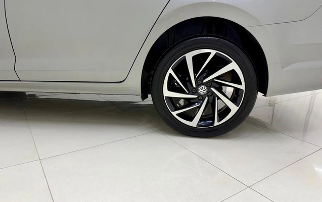 imagem-https://www.socarrao.com.br/sc-vehicle-images-prod/3469975/1787838183141-8421740_11_B_94d1194acf.jpeg