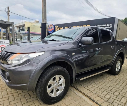 Mitsubishi Triton 2019 Cinza — foto 1 de 3