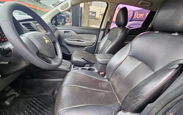 imagem-https://www.socarrao.com.br/sc-vehicle-images-prod/3470080/1788525314056-8348950_6_B_f87aa11dac.jpeg