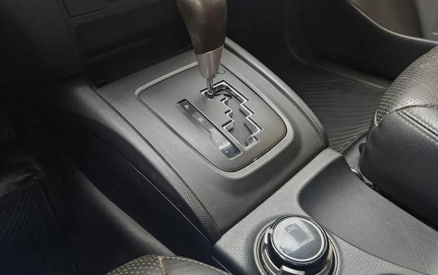 imagem-https://www.socarrao.com.br/sc-vehicle-images-prod/3470080/1788525314065-8348950_3_B_b6f6edc732.jpeg
