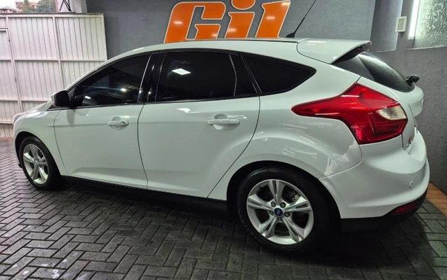 imagem-https://www.socarrao.com.br/sc-vehicle-images-prod/3470146/1787837814894-8247979_5_B_ca3c1f8fa2.jpeg