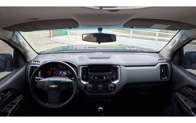 imagem-https://www.socarrao.com.br/sc-vehicle-images-prod/3470155/1787837860976-1_103600.jpg