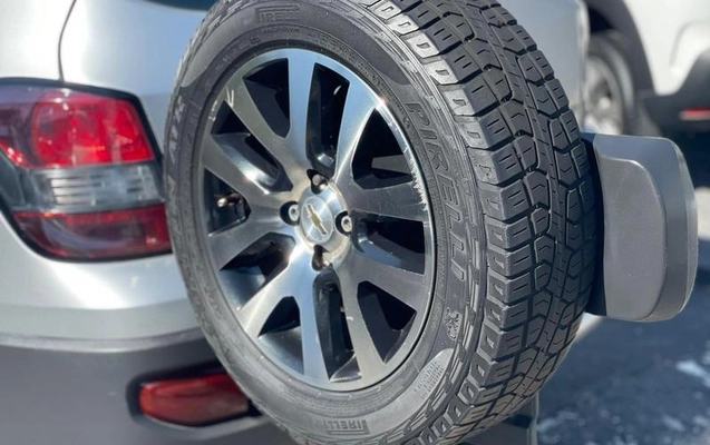 imagem-https://www.socarrao.com.br/sc-vehicle-images-prod/3470166/1787837870043-8421644_4_B_d913c13390.jpeg
