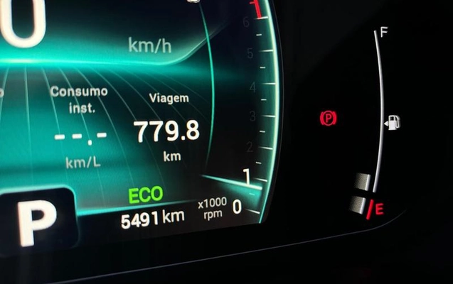 imagem-https://www.socarrao.com.br/sc-vehicle-images-prod/3470167/1790612353014-8409960_16_B_1c70d2b872.jpeg