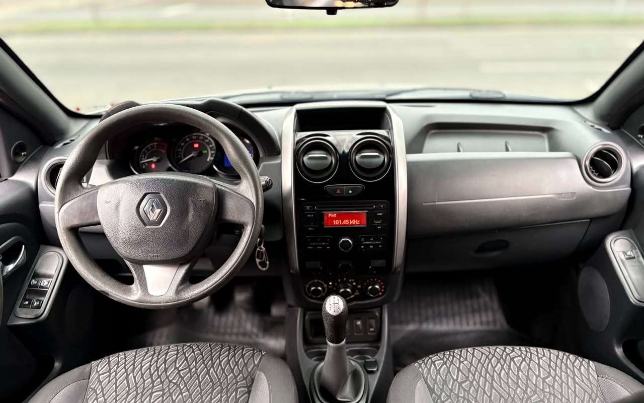 imagem-https://www.socarrao.com.br/sc-vehicle-images-prod/3470168/1787837876857-V2hhdHNBcHAgSW1hZ2UgMjAyNi0wOC0yNyBhdCAwOS4wOS40OC5qcGVn.jpeg