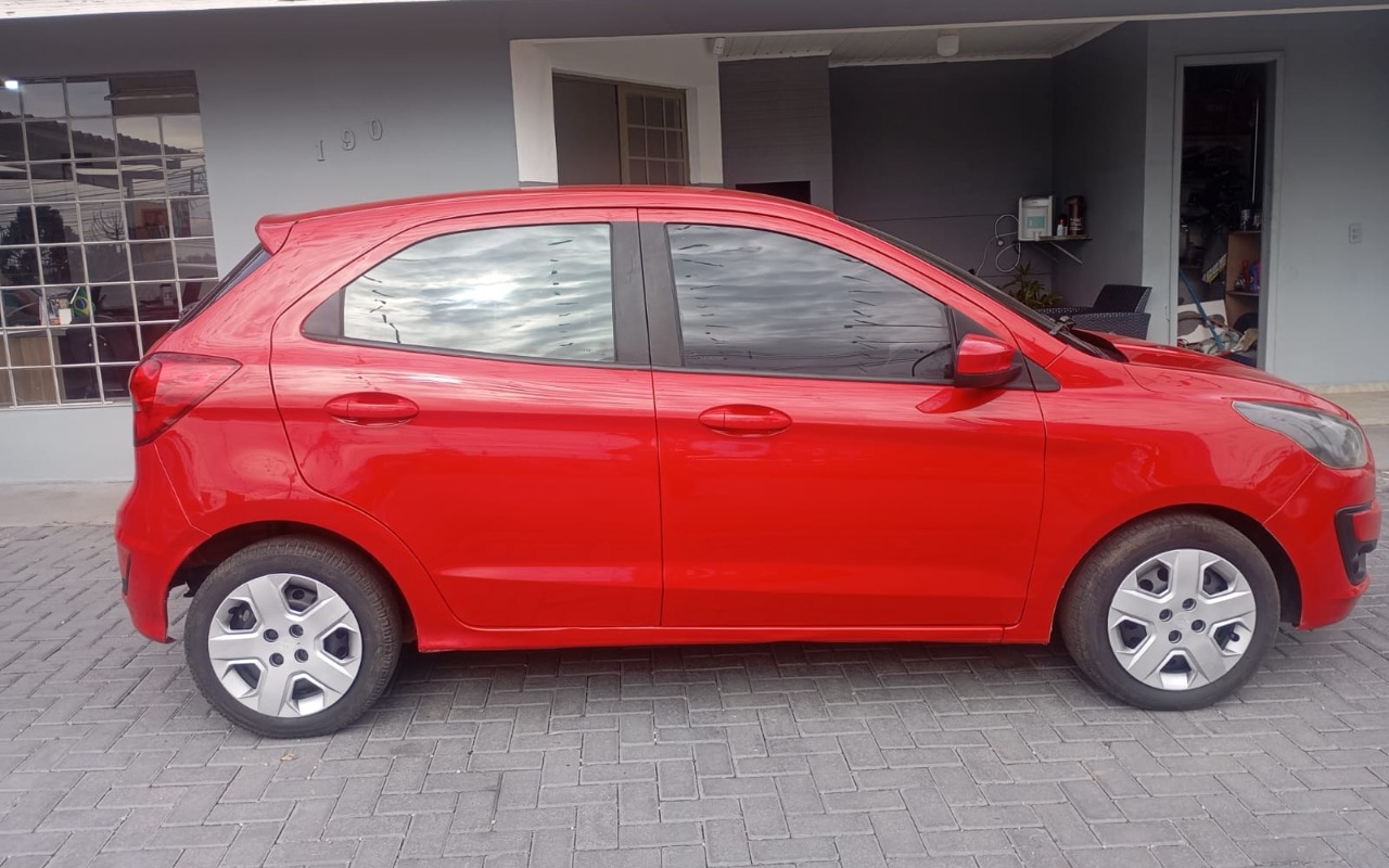 imagem-https://www.socarrao.com.br/sc-vehicle-images-prod/3470190/1787837966497-V2hhdHNBcHAgSW1hZ2UgMjAyNi0wOC0wNCBhdCAxMC4yOC4xMCAoMSkuanBlZw.jpeg