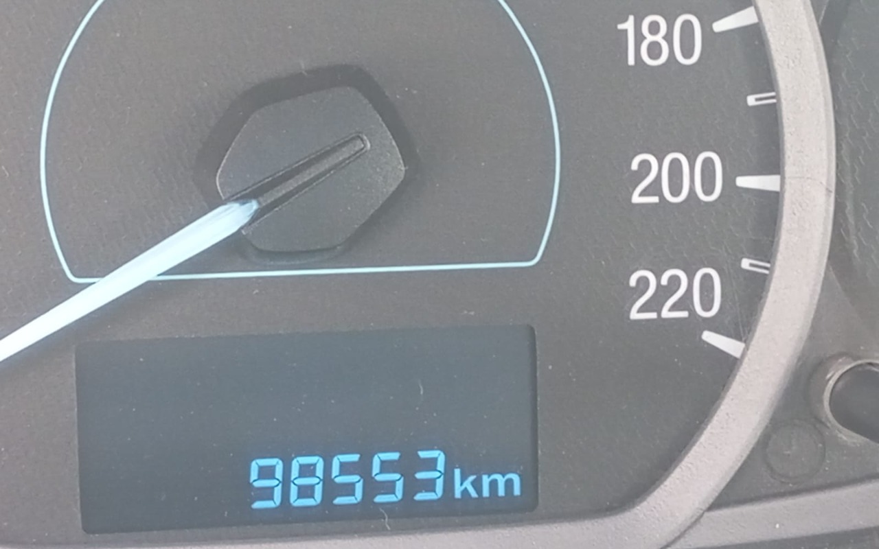 imagem-https://www.socarrao.com.br/sc-vehicle-images-prod/3470190/1787837966806-V2hhdHNBcHAgSW1hZ2UgMjAyNi0wOC0wNCBhdCAxMC4yOC4xMyAoMSkuanBlZw.jpeg