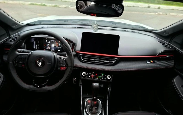 imagem-https://www.socarrao.com.br/sc-vehicle-images-prod/3470229/1787838015671-8421841_9_B_17ba7ee7fb.jpeg