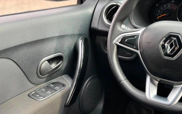 imagem-https://www.socarrao.com.br/sc-vehicle-images-prod/3470410/1789246825633-8408467_16_B_483dd7de07.jpeg