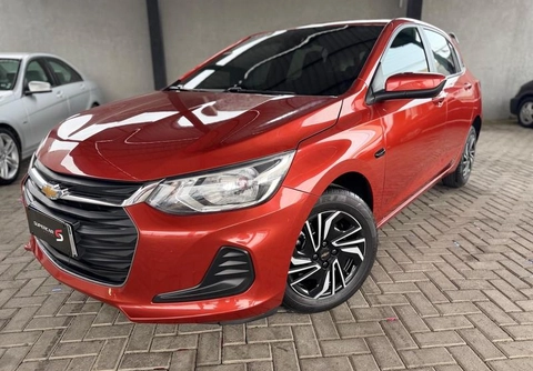 Chevrolet Onix 2020 Laranja — foto 1 de 3