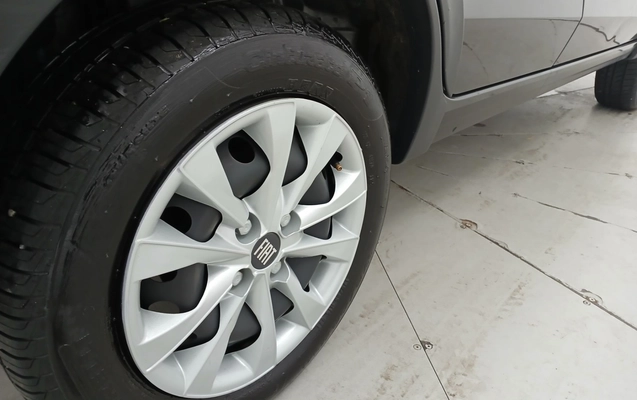 imagem-https://www.socarrao.com.br/sc-vehicle-images-prod/3470559/1787838736158-2_032546.jpg