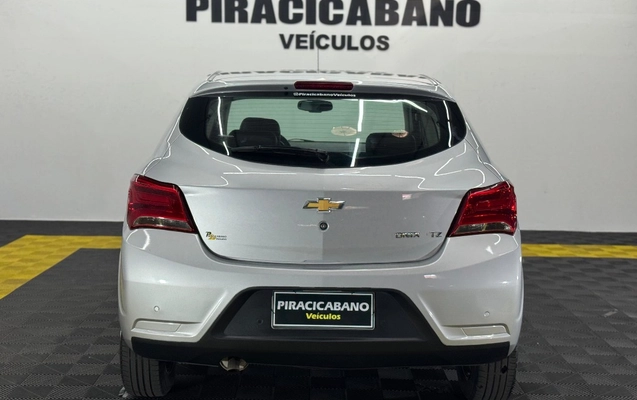 imagem-https://www.socarrao.com.br/sc-vehicle-images-prod/3470568/1787838925566-36d895fa-73ca-e655-0de4-743cb44da503-img-20250912-wa0051jpg.jpg