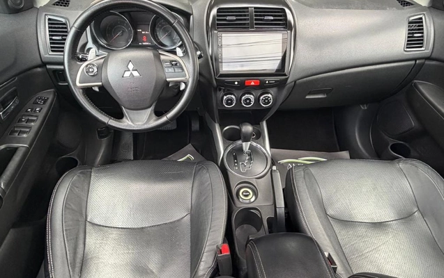 imagem-https://www.socarrao.com.br/sc-vehicle-images-prod/3470575/1788009123749-gb-4f682c2.jpg