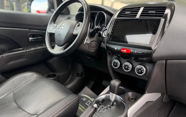 imagem-https://www.socarrao.com.br/sc-vehicle-images-prod/3470575/1788009123758-gb-0ca96ae.jpg