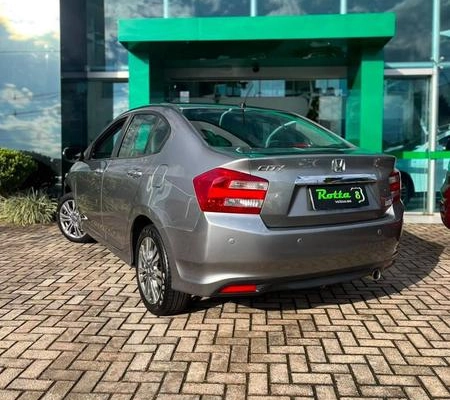 imagem-https://www.socarrao.com.br/sc-vehicle-images-prod/3470701/1790017281783-8419194_10_B_95e21368cc.jpeg
