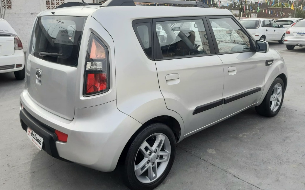 imagem-https://www.socarrao.com.br/sc-vehicle-images-prod/3471007/1787840322379-MDQuanBlZw.jpeg