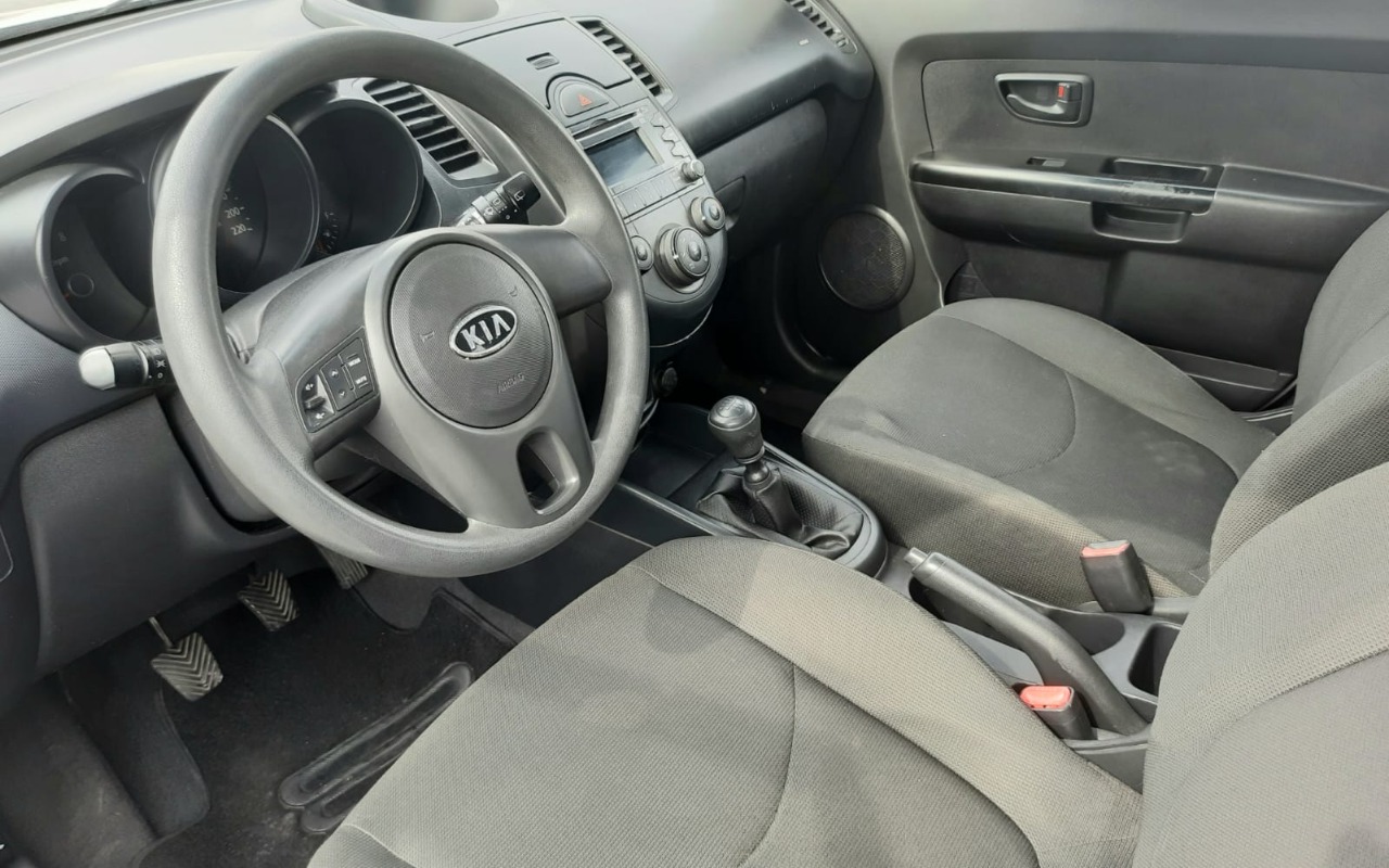 imagem-https://www.socarrao.com.br/sc-vehicle-images-prod/3471007/1787840323076-MTAuanBlZw.jpeg