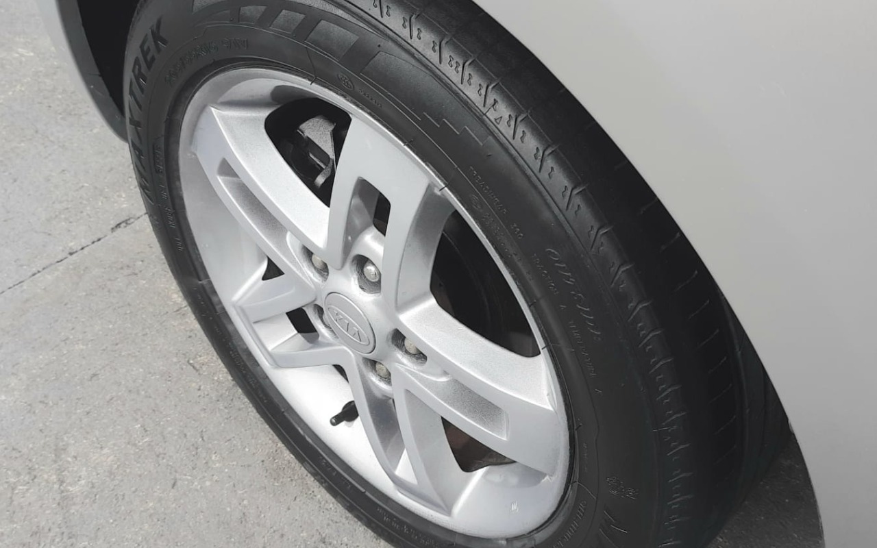 imagem-https://www.socarrao.com.br/sc-vehicle-images-prod/3471007/1787840323332-MTIuanBlZw.jpeg