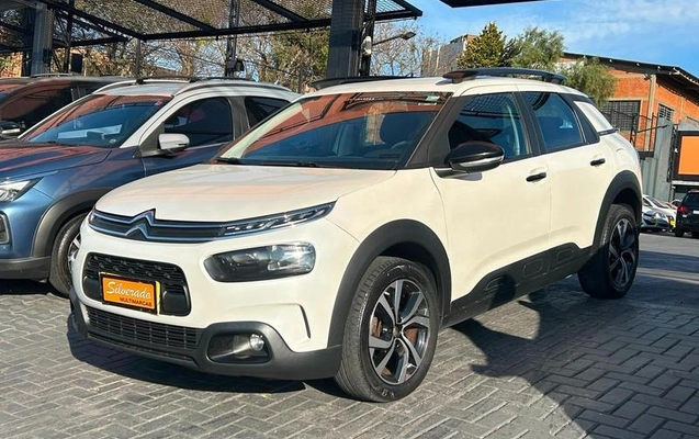 imagem-https://www.socarrao.com.br/sc-vehicle-images-prod/3471094/1787853638220-8405512_0_B_f886a908db.jpeg