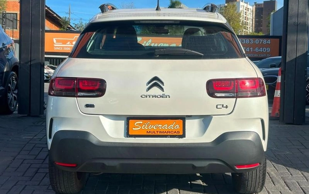 imagem-https://www.socarrao.com.br/sc-vehicle-images-prod/3471094/1787853638266-8405512_12_B_678eb2f675.jpeg