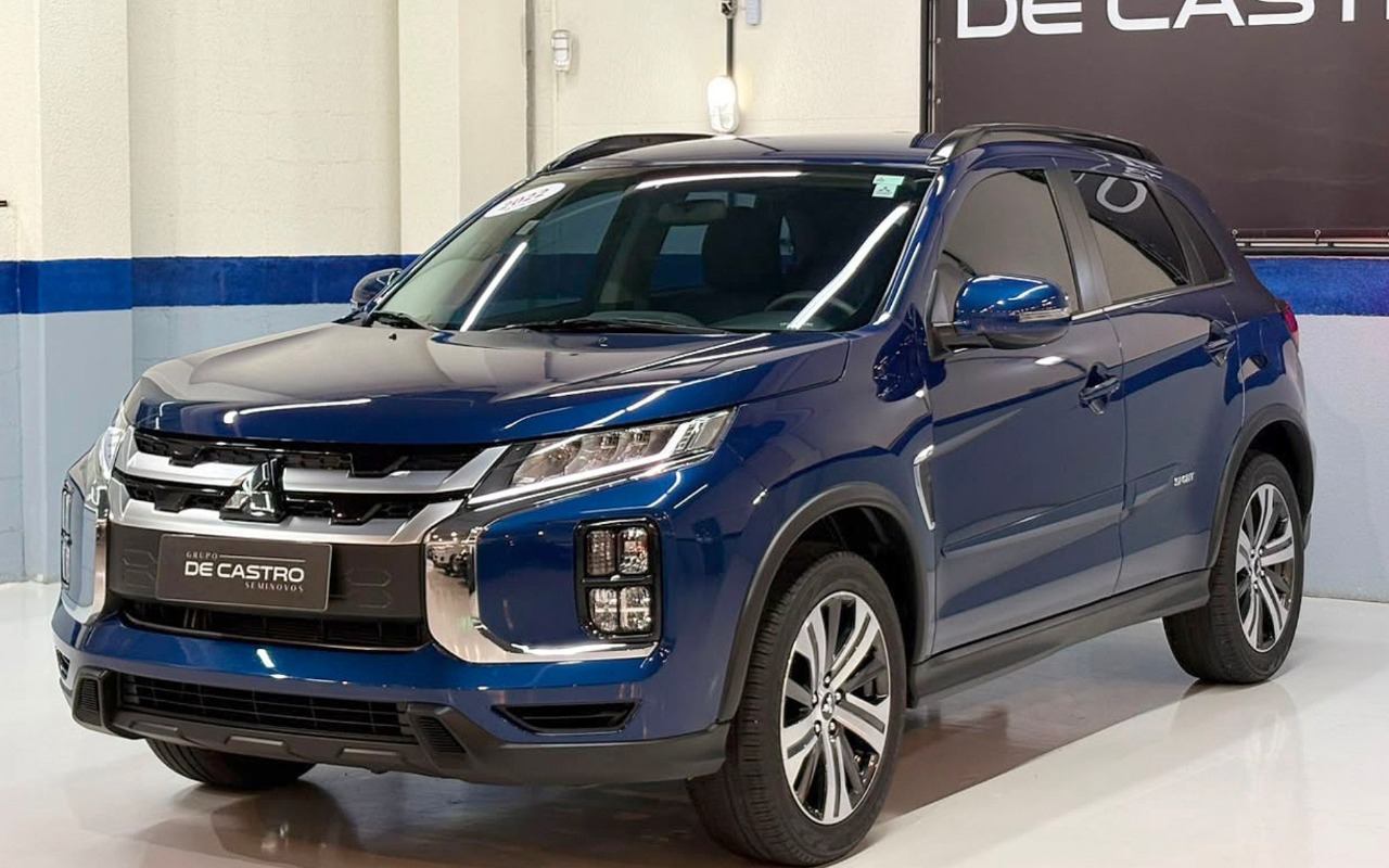 Mitsubishi OUTLANDER HPE 2.0 16V 5p Aut. 2021 Azul — foto 1 de 3