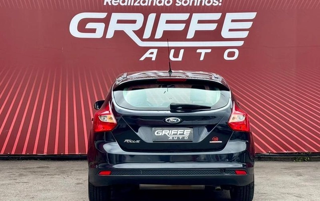 imagem-https://www.socarrao.com.br/sc-vehicle-images-prod/3471309/1787841009496-8090645_2_B_fcc1a24b87.jpeg