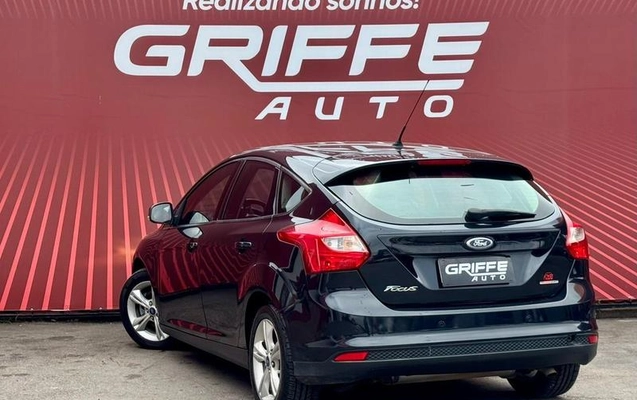 imagem-https://www.socarrao.com.br/sc-vehicle-images-prod/3471309/1787841009497-8090645_3_B_7d0d7f5ea5.jpeg