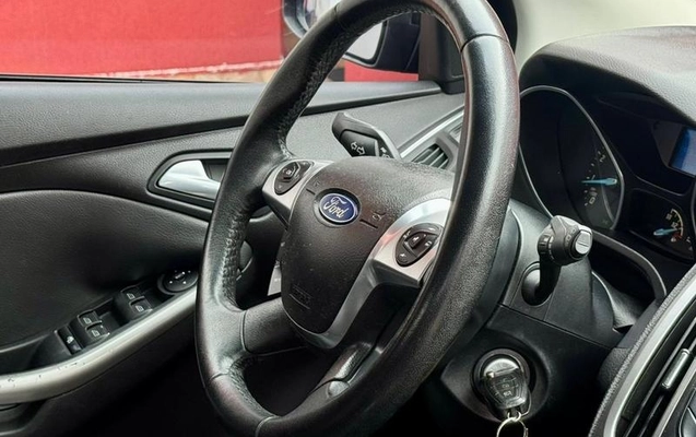 imagem-https://www.socarrao.com.br/sc-vehicle-images-prod/3471309/1787841009498-8090645_5_B_c9af812d32.jpeg