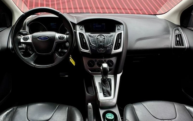 imagem-https://www.socarrao.com.br/sc-vehicle-images-prod/3471309/1787841009507-8090645_8_B_8d0c775055.jpeg