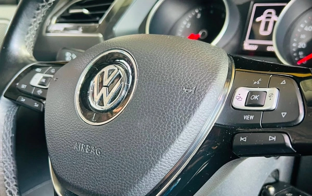 imagem-https://www.socarrao.com.br/sc-vehicle-images-prod/3471315/1787841068495-d3eb49dc-78a0-45e7-82bc-f926c9990c10.jpg