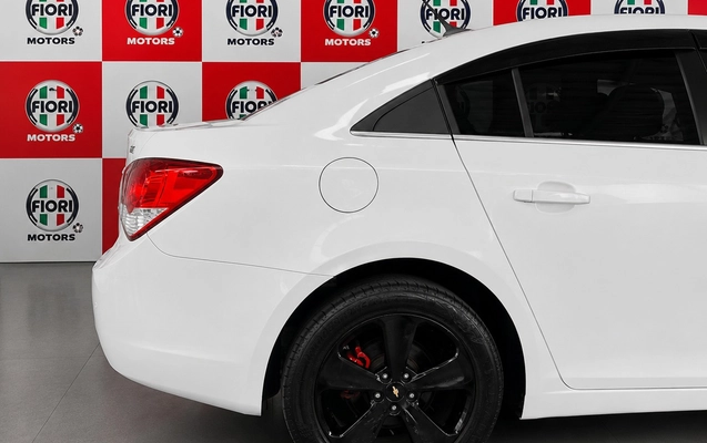 imagem-https://www.socarrao.com.br/sc-vehicle-images-prod/3471341/1787841100440-b0cd653d-84f1-448f-a114-4bd2949b3c42.jpg