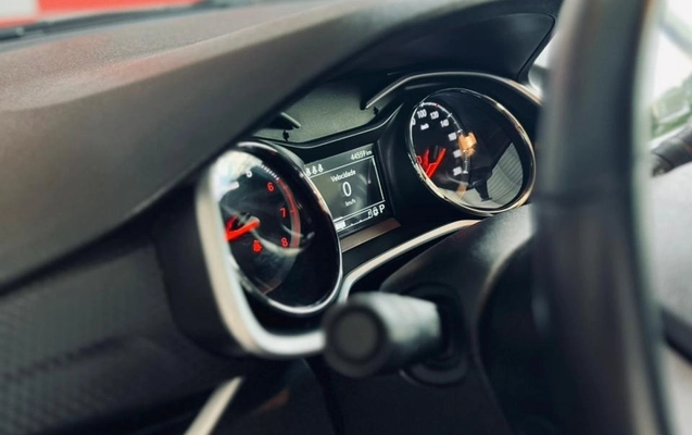 imagem-https://www.socarrao.com.br/sc-vehicle-images-prod/3471345/1787841102771-46866156-697a-4511-8b2a-e57235495849.jpg