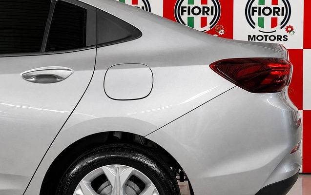 imagem-https://www.socarrao.com.br/sc-vehicle-images-prod/3471365/1787841128112-4a20d166-f701-4bde-a035-f670dc57a22c.jpg