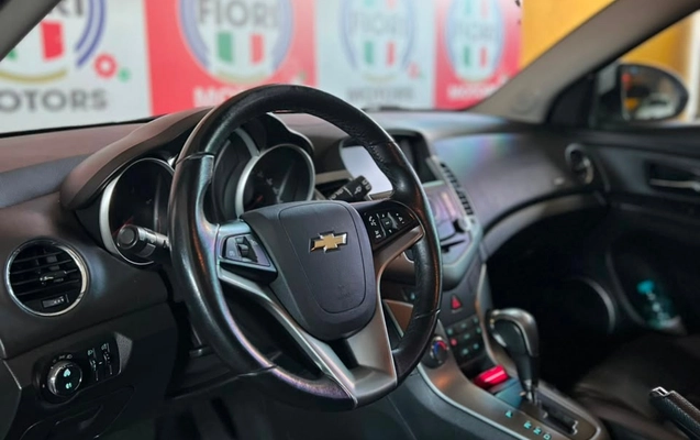 imagem-https://www.socarrao.com.br/sc-vehicle-images-prod/3471377/1787841186660-f9d7bcd7-d4f5-4b1f-bd87-77d859ea36cb.jpg