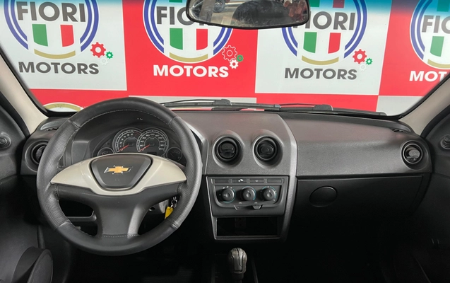 imagem-https://www.socarrao.com.br/sc-vehicle-images-prod/3471380/1787841209125-d61cf111-74ef-4f0f-bc6a-c52c65e93189.jpg
