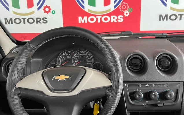 imagem-https://www.socarrao.com.br/sc-vehicle-images-prod/3471381/1787841210528-dcdb8bf0-63a7-49c5-a1ca-a34638fa0d6e.jpg