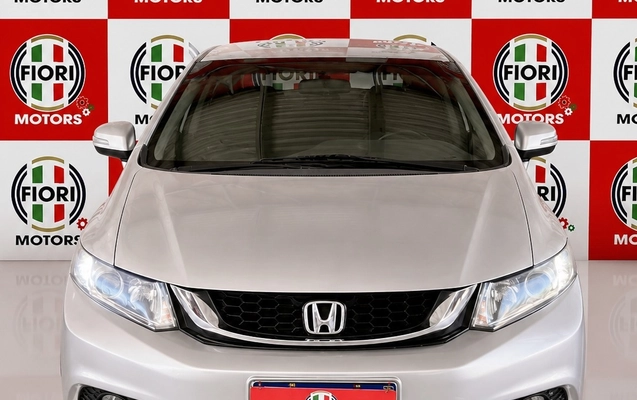 imagem-https://www.socarrao.com.br/sc-vehicle-images-prod/3471387/1787841219960-01920730-744e-4afb-9916-5320bec4b977.jpg