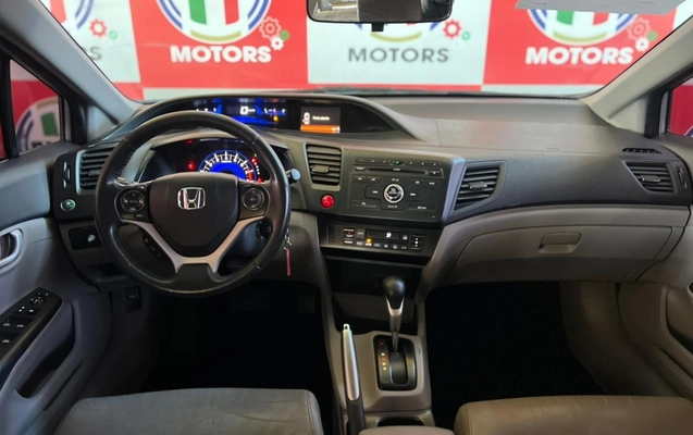 imagem-https://www.socarrao.com.br/sc-vehicle-images-prod/3471387/1787841219964-4de093be-5857-4949-941b-f3bbe23738fd.jpg