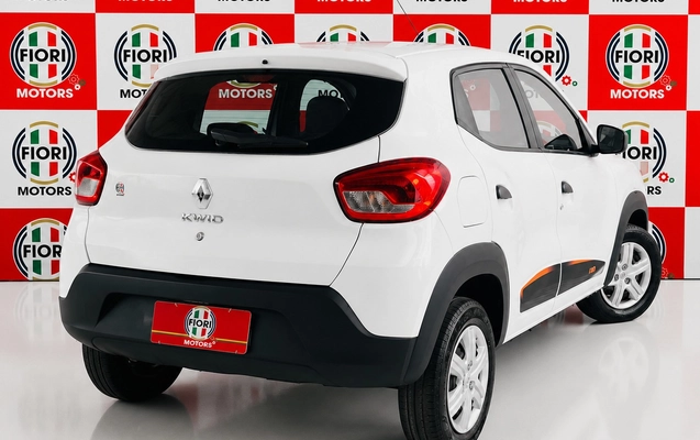 imagem-https://www.socarrao.com.br/sc-vehicle-images-prod/3471391/1787841229224-4dce5da9-bfdd-493d-9d16-db51398c86b3.jpg