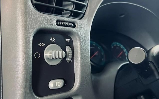 imagem-https://www.socarrao.com.br/sc-vehicle-images-prod/3471405/1787841274901-d9ad2d61-5a2e-4fbc-baa5-7f35182bd7b8.jpg