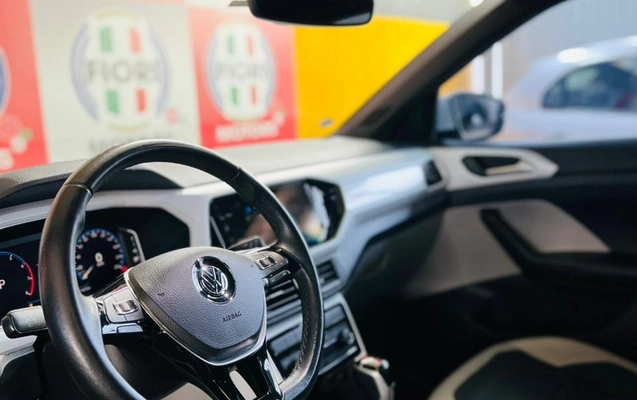 imagem-https://www.socarrao.com.br/sc-vehicle-images-prod/3471407/1787841280249-977428bc-bbd9-4b6e-a84c-da77ae6ad742.jpg