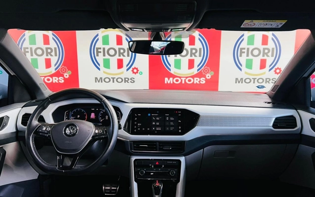 imagem-https://www.socarrao.com.br/sc-vehicle-images-prod/3471407/1787841280250-76ce87be-d59d-4142-a213-7cdc84f4458f.jpg