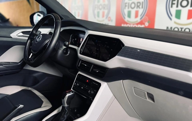 imagem-https://www.socarrao.com.br/sc-vehicle-images-prod/3471407/1787841280251-4e36973b-8bf7-4fde-83fc-5237f12fa615.jpg
