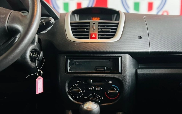 imagem-https://www.socarrao.com.br/sc-vehicle-images-prod/3471409/1787841282995-c128f726-0108-4bbf-9994-8253ba1b3f86.jpg