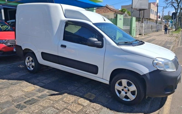imagem-https://www.socarrao.com.br/sc-vehicle-images-prod/3471803/1787842211952-8421496_1_B_90416c80ec.jpeg